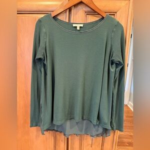 Anthropologie Bordeaux Forest Green Long Sleeve Top with pleated back size XS